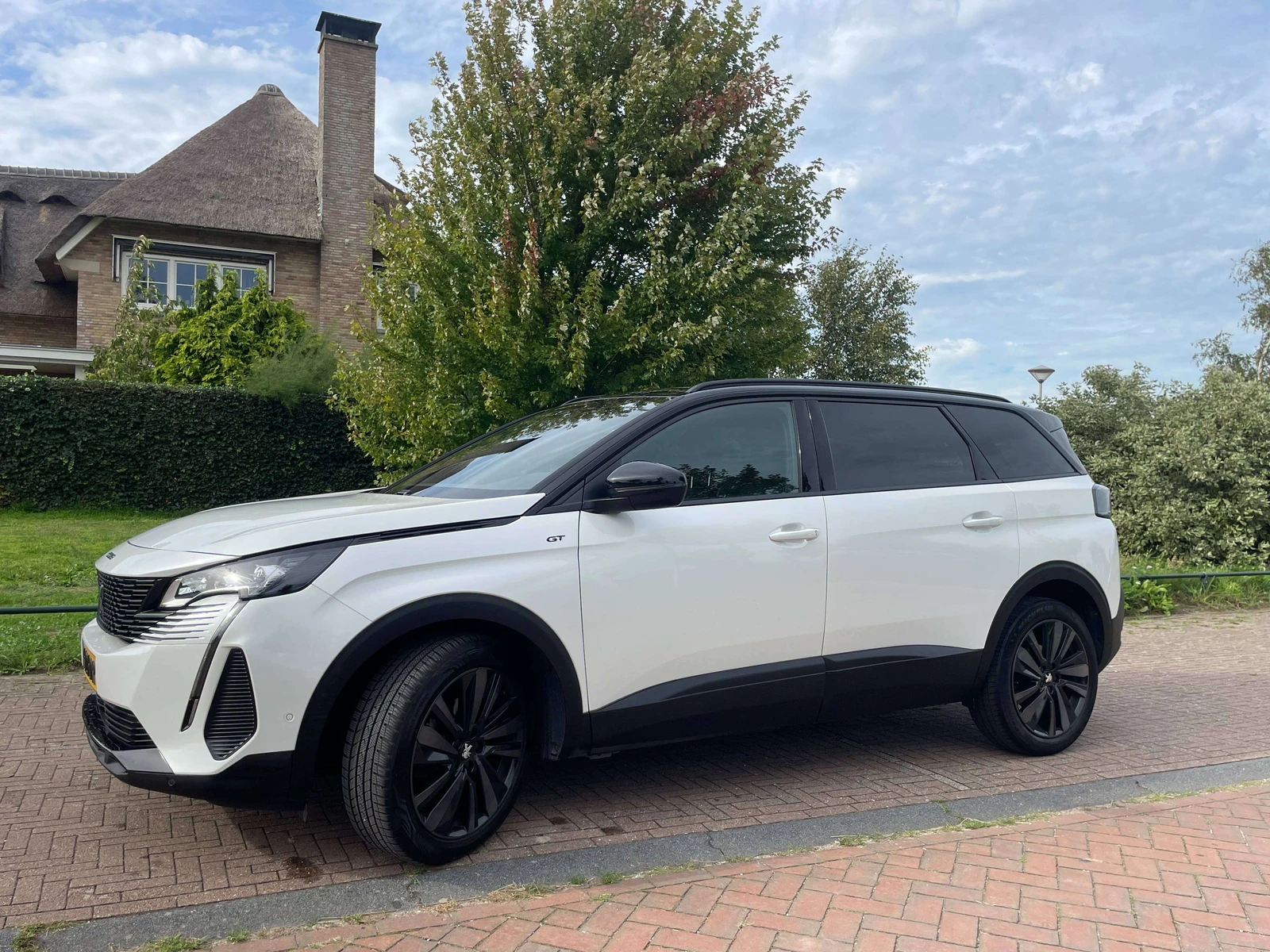 Peugeot 5008 undefined