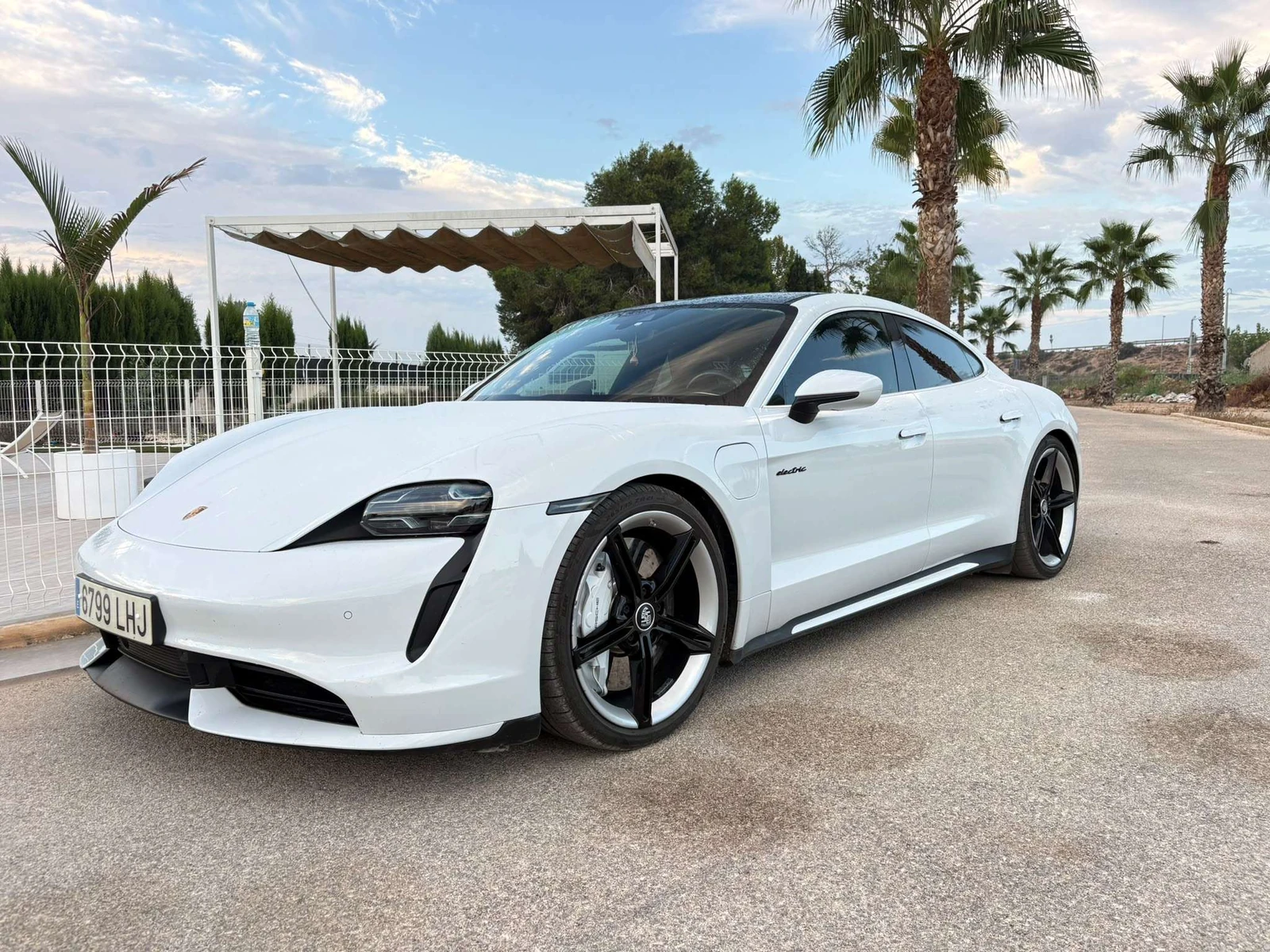 Porsche Taycan