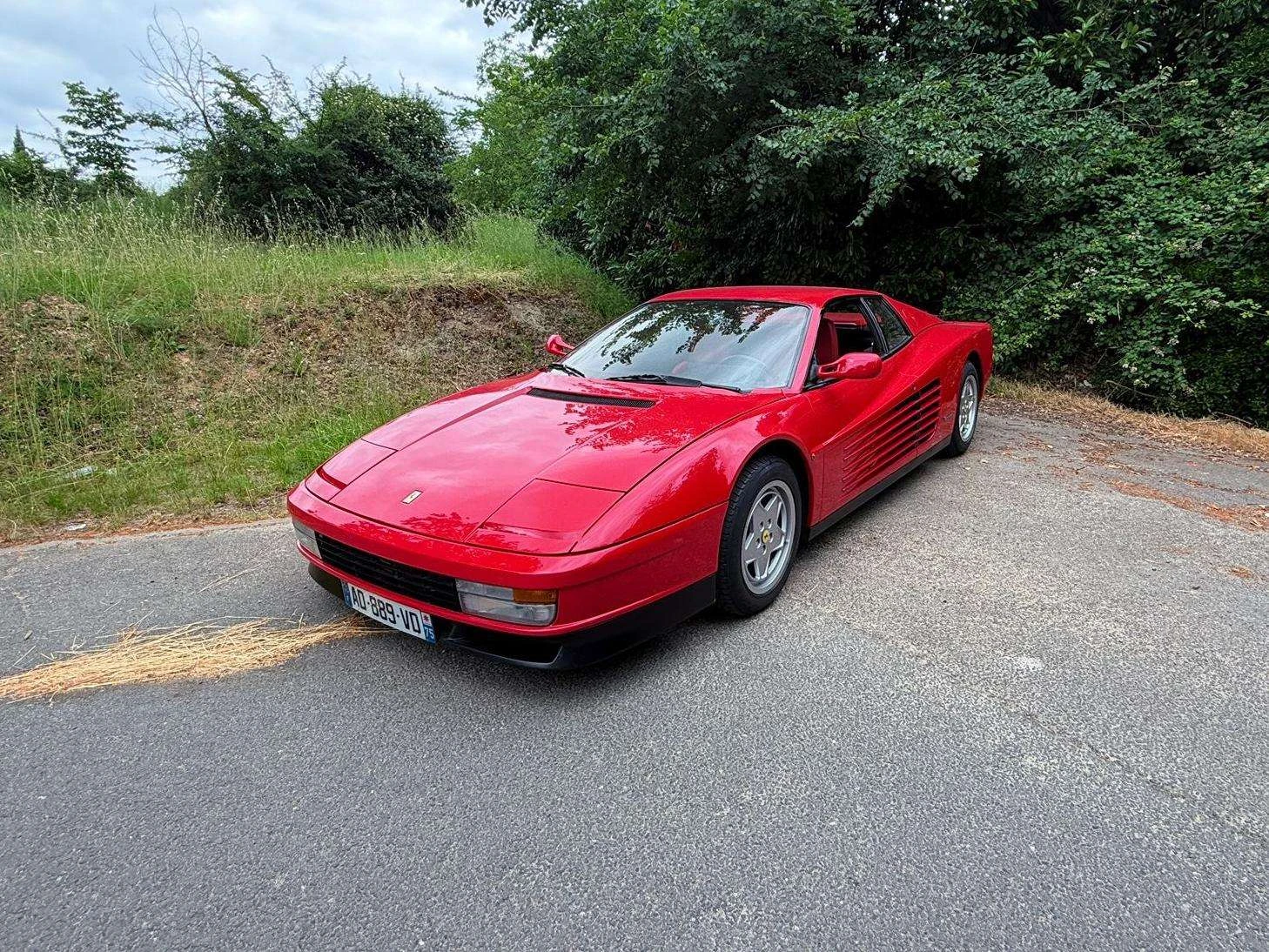 Ferrari Testarossa undefined