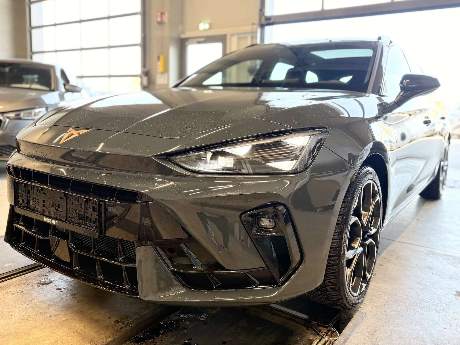 Cupra Leon 2025