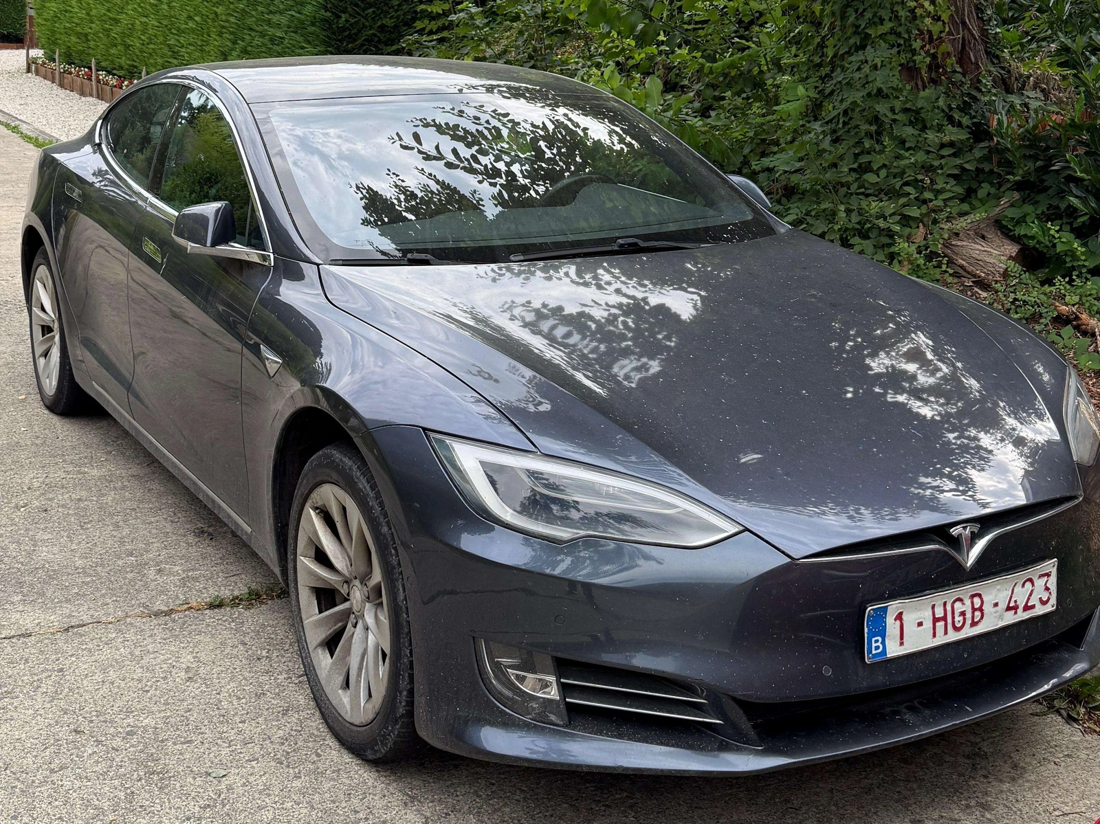 Tesla Model S undefined