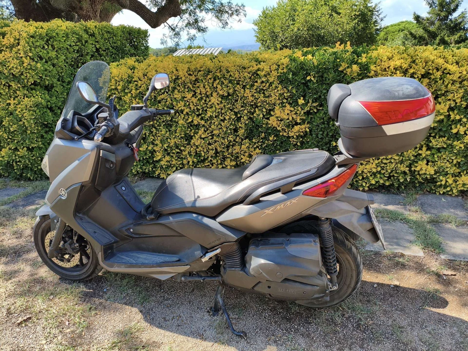 Yamaha X-Max 400