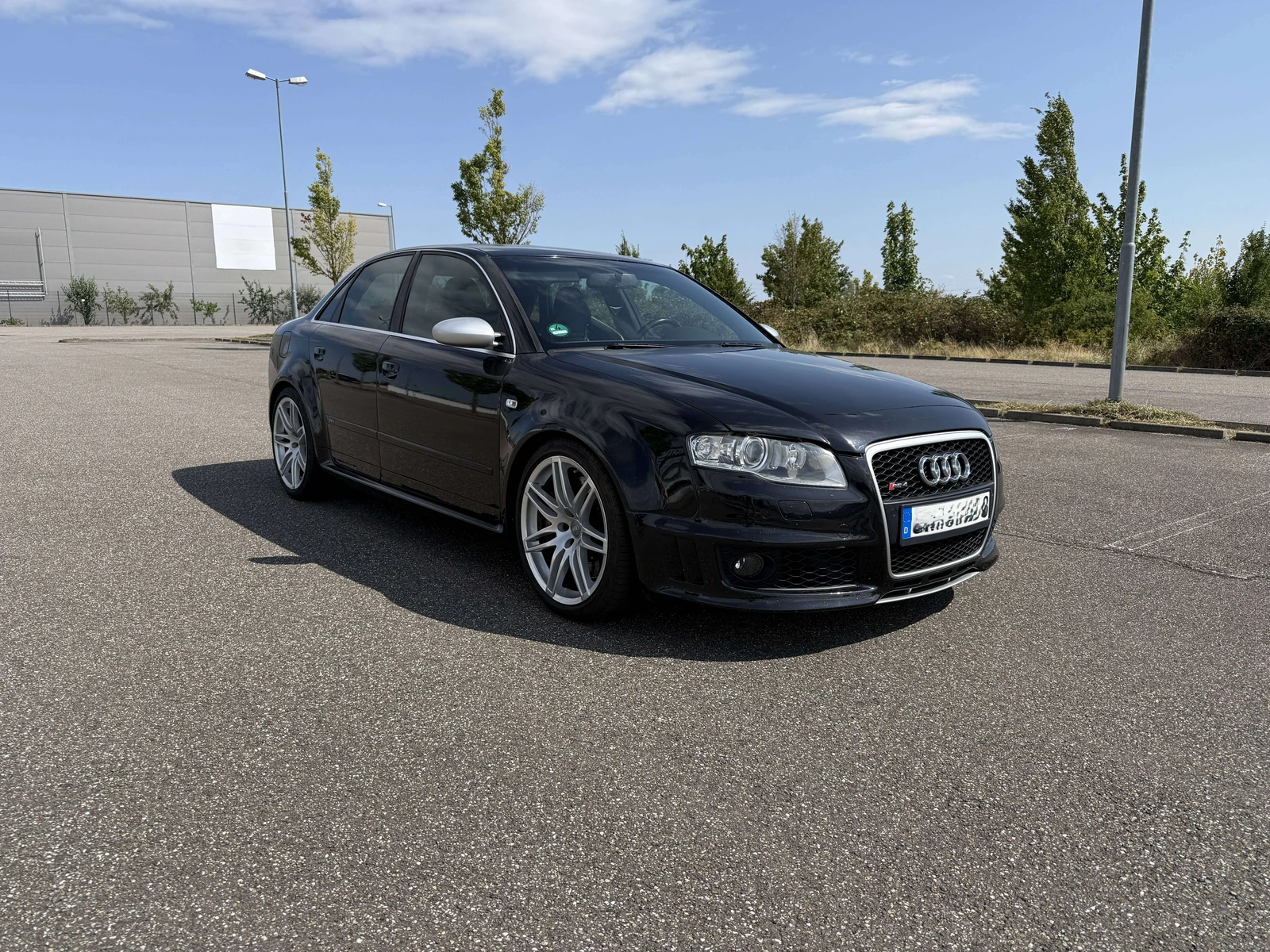 Audi RS4 undefined