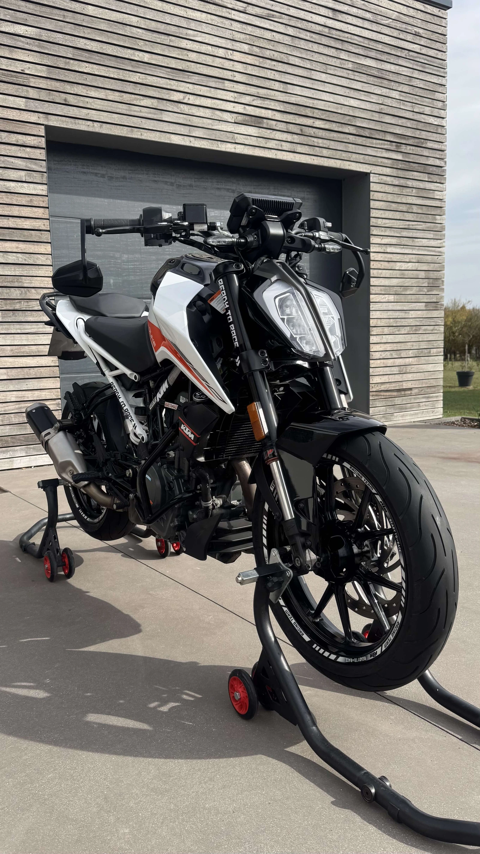 KTM 390 Duke