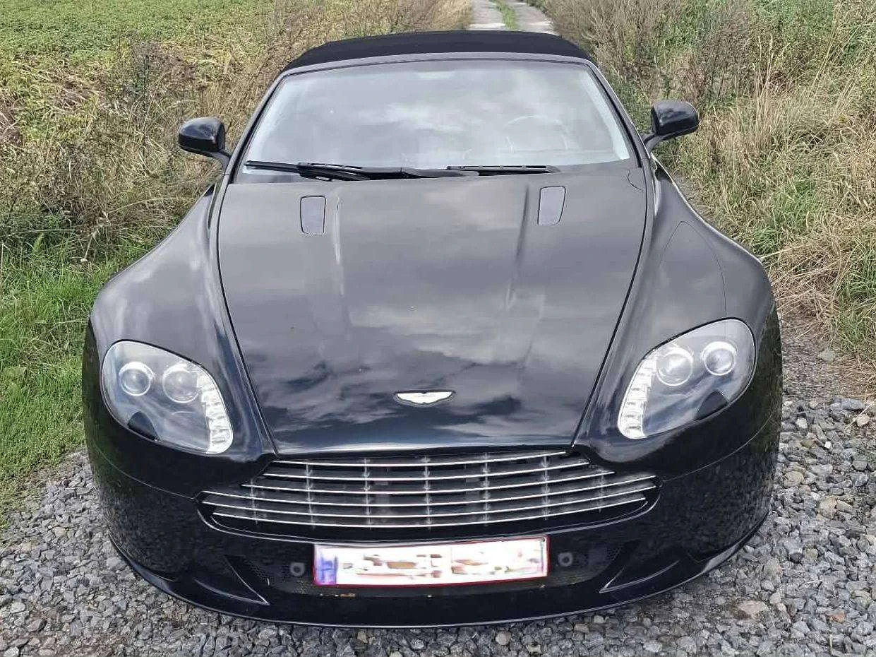 Aston Martin V8 undefined