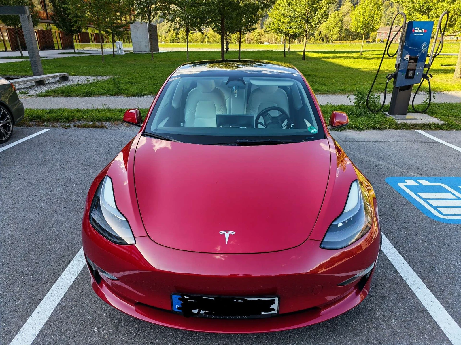 Tesla Model 3 undefined