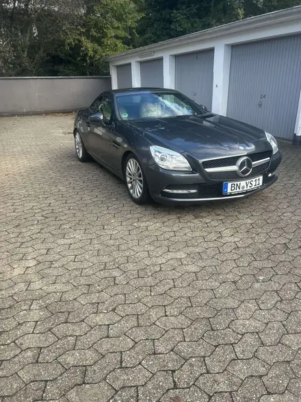 Mercedes-Benz SLK 200