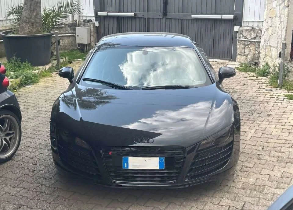 Audi R8 undefined