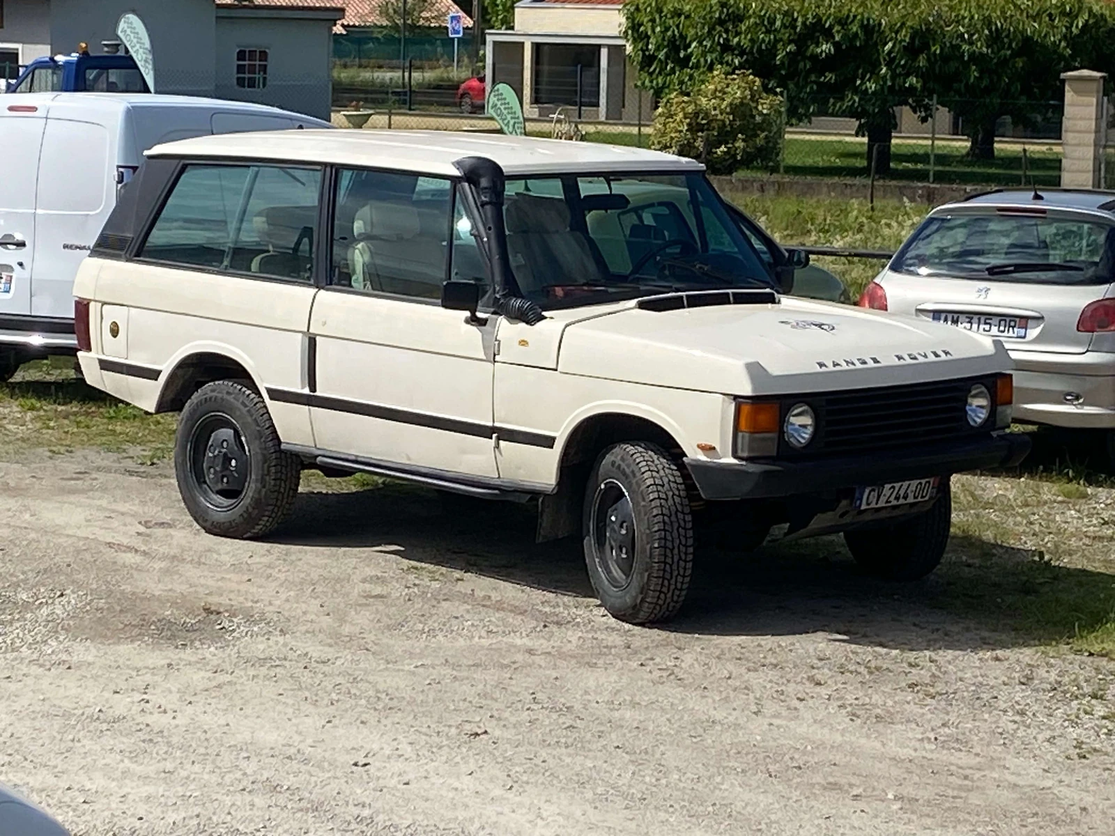 Land Rover Range Rover undefined