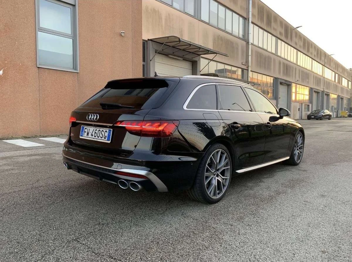 Audi S4 undefined