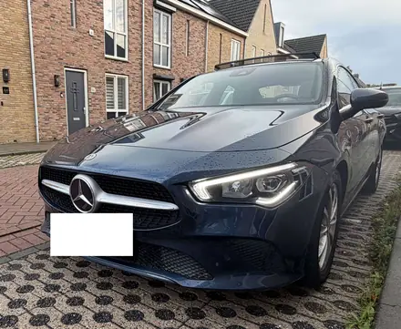 Mercedes-Benz CLA 180