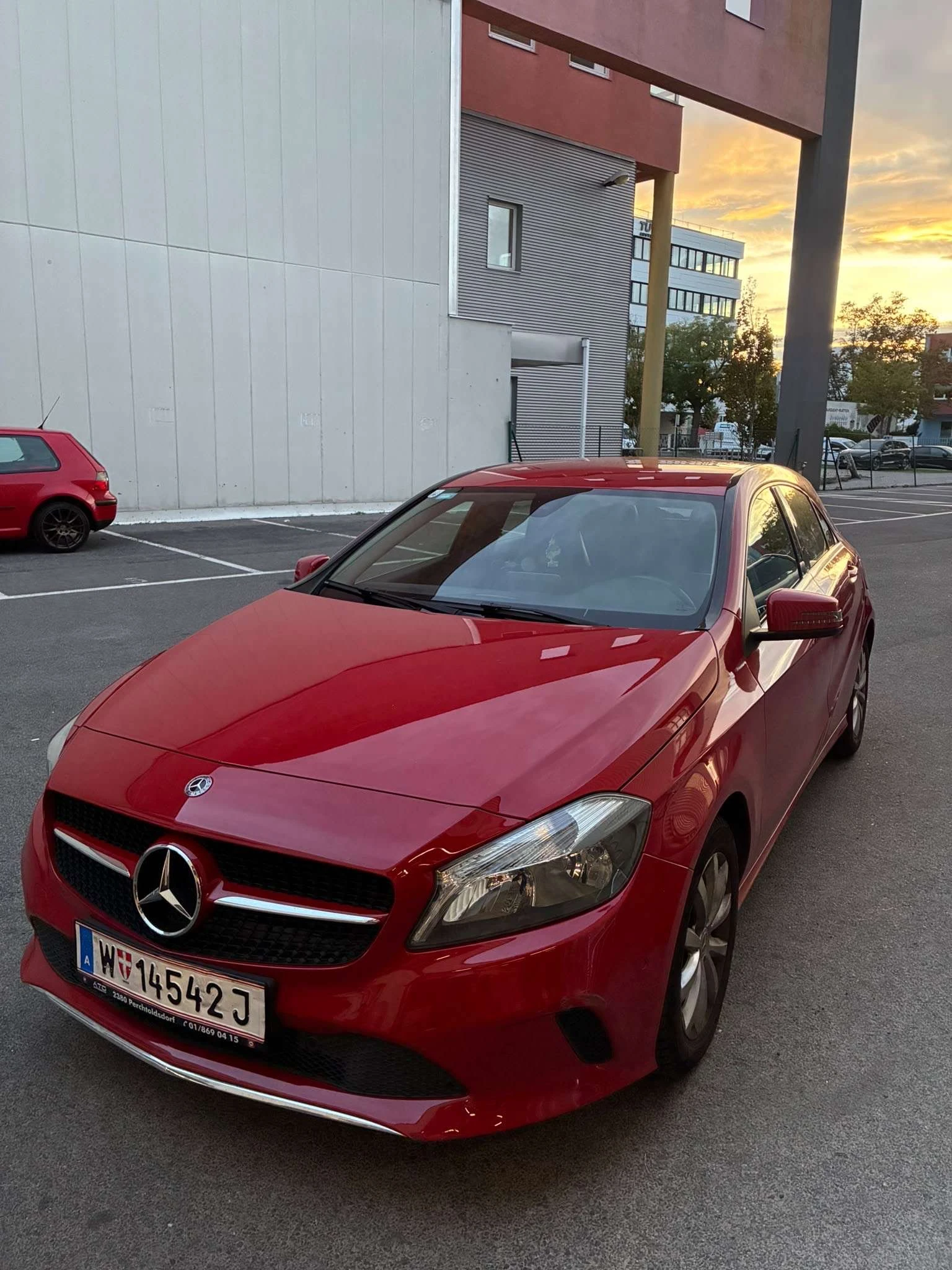 Mercedes-Benz A 180
