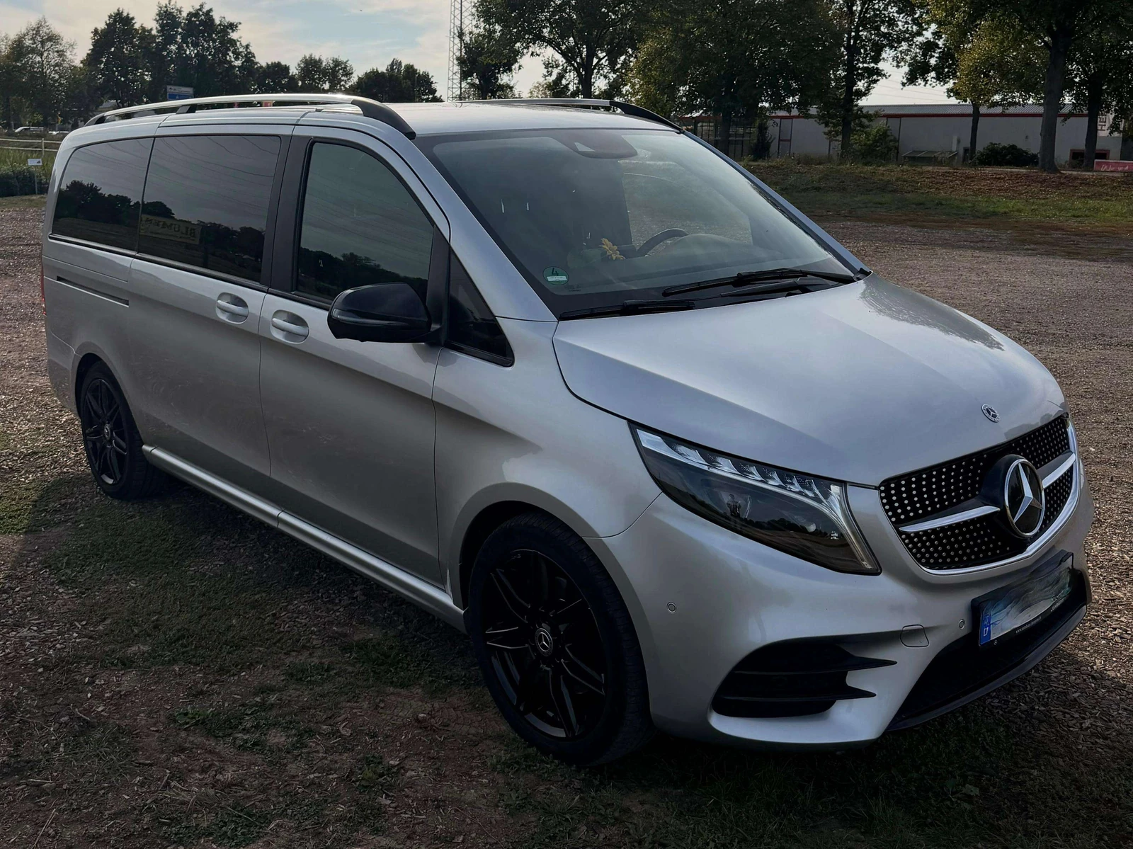 Mercedes-Benz V 250