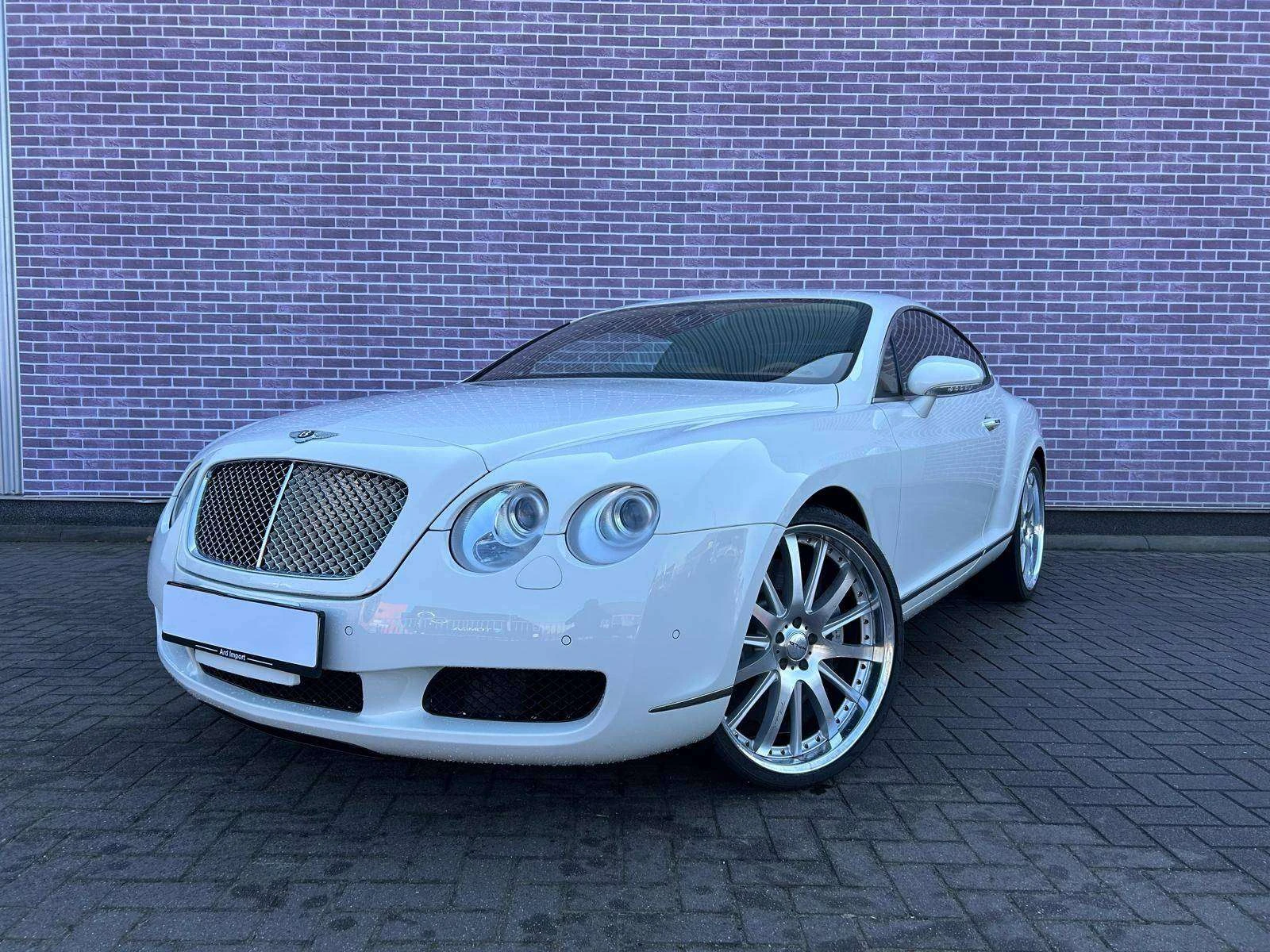 Bentley Continental GT undefined