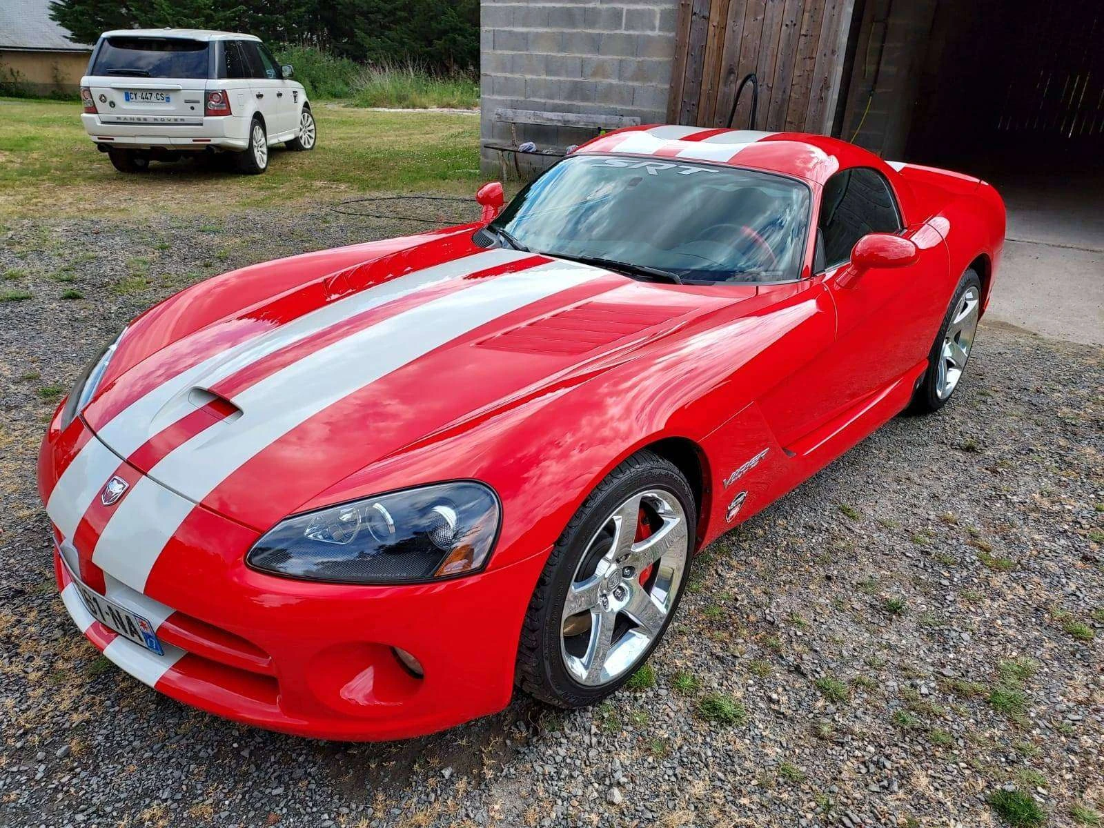Dodge Viper