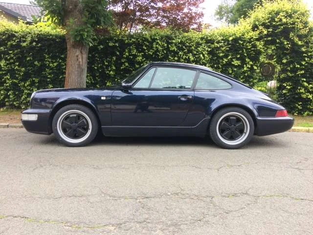 Porsche 964