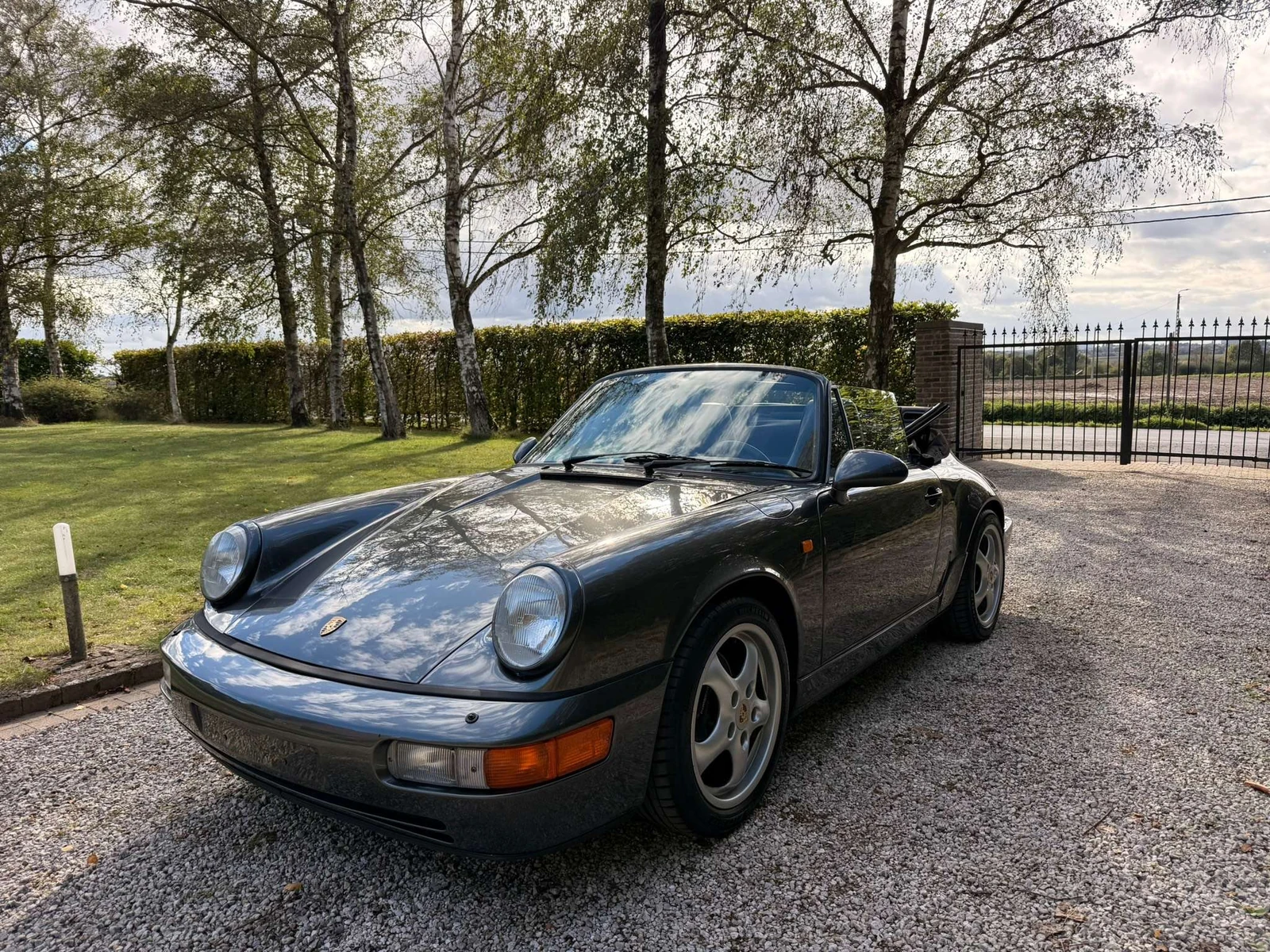 Porsche 964