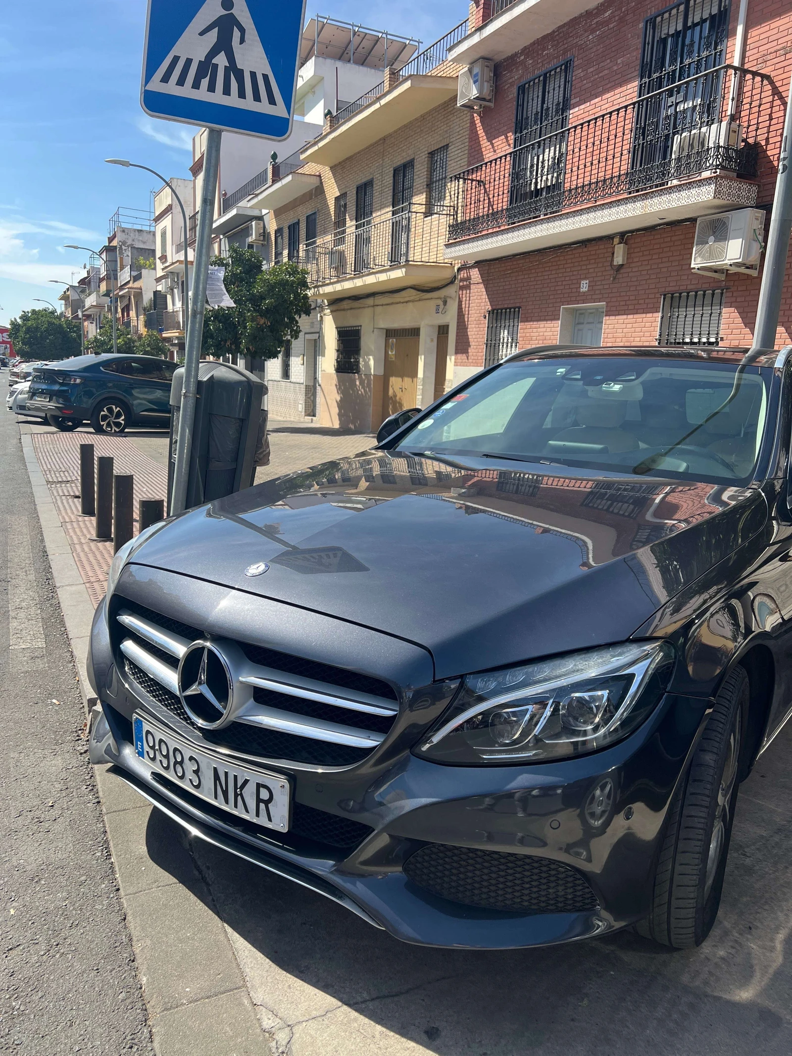Mercedes-Benz 250