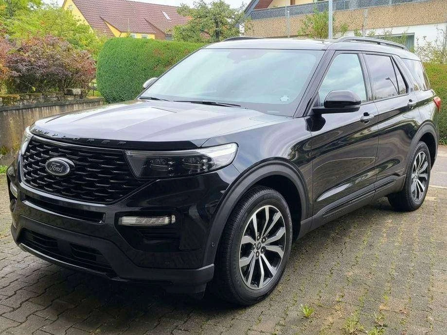 Ford Explorer