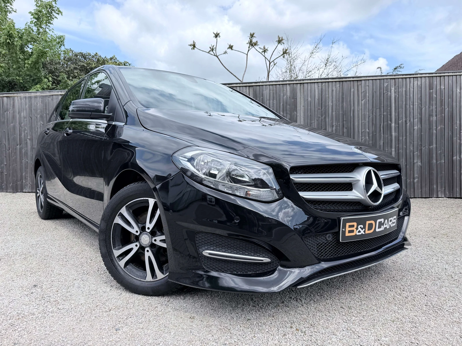 Mercedes-Benz B 200 2017