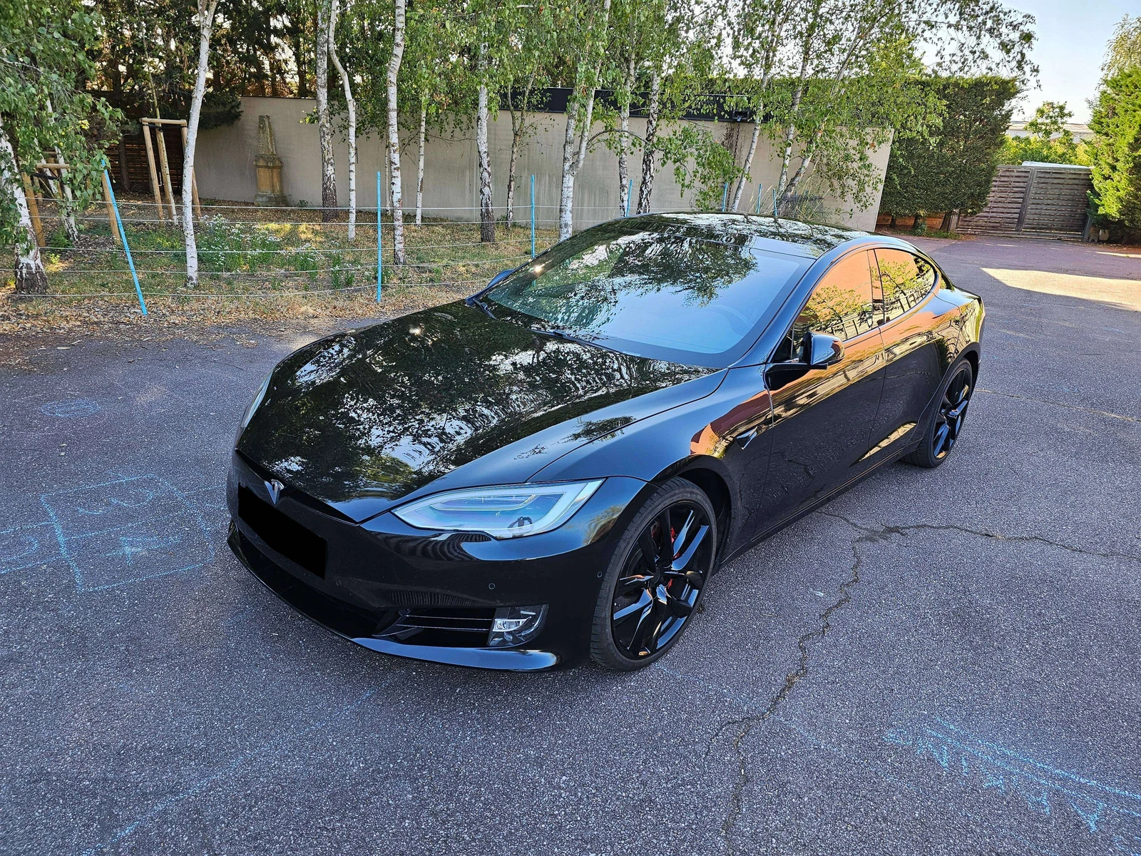 Tesla Model S undefined