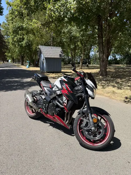 Suzuki GSX-S 750
