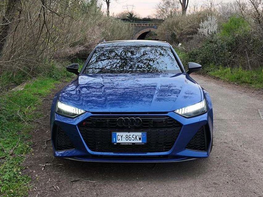 Audi RS7 undefined
