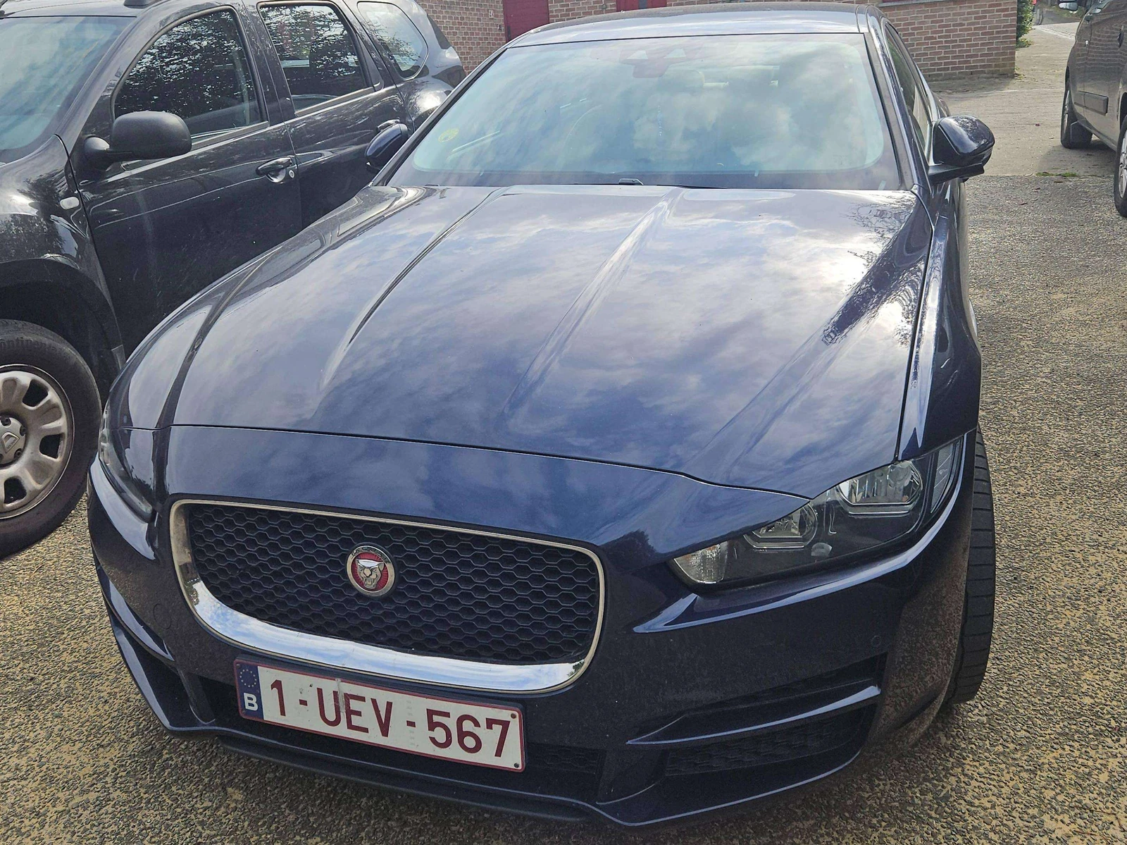 Jaguar XE