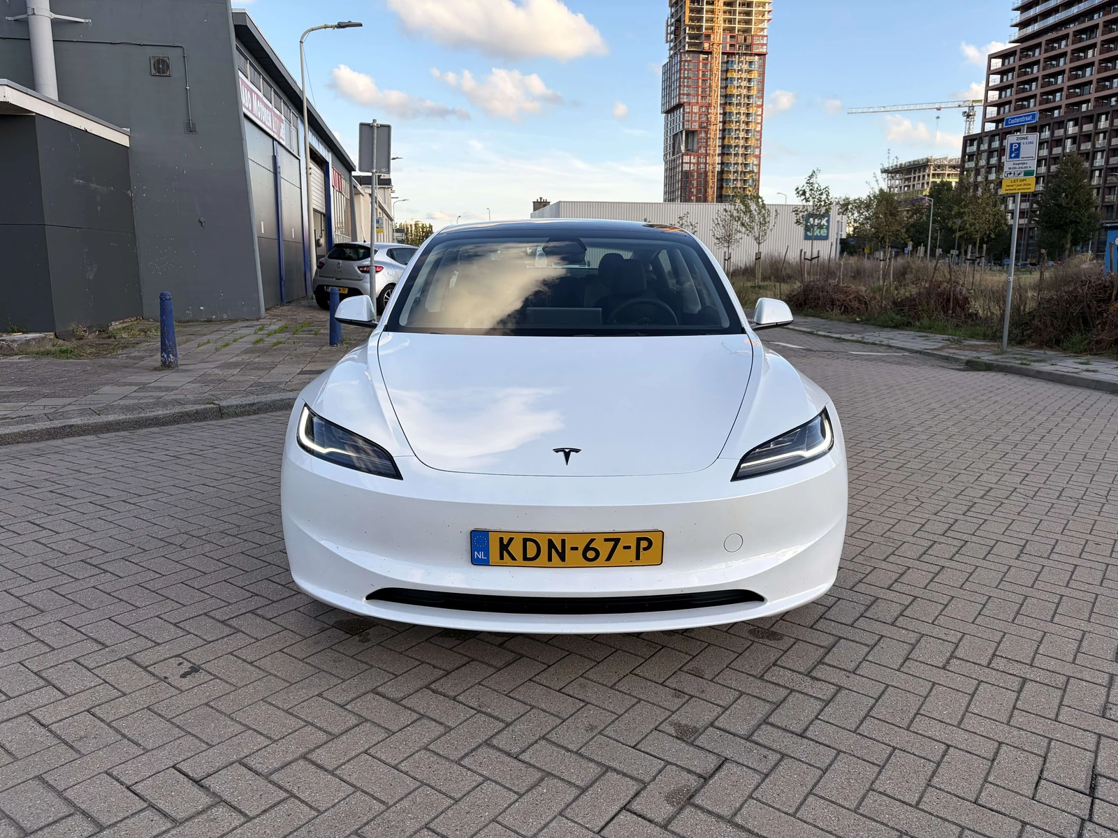 Tesla Model 3 undefined