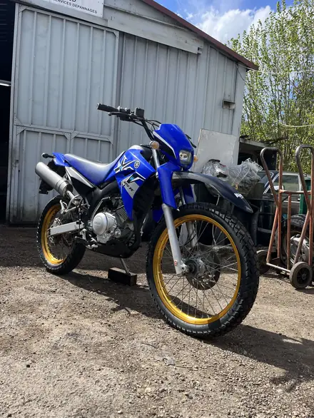 Yamaha XT 125