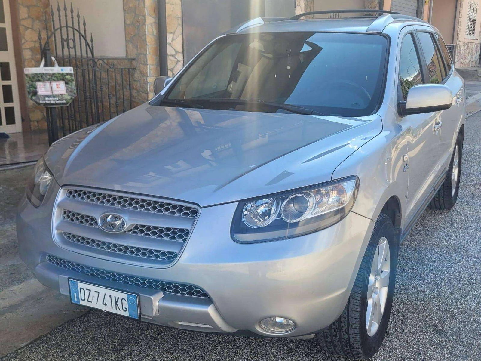 Hyundai SANTA FE