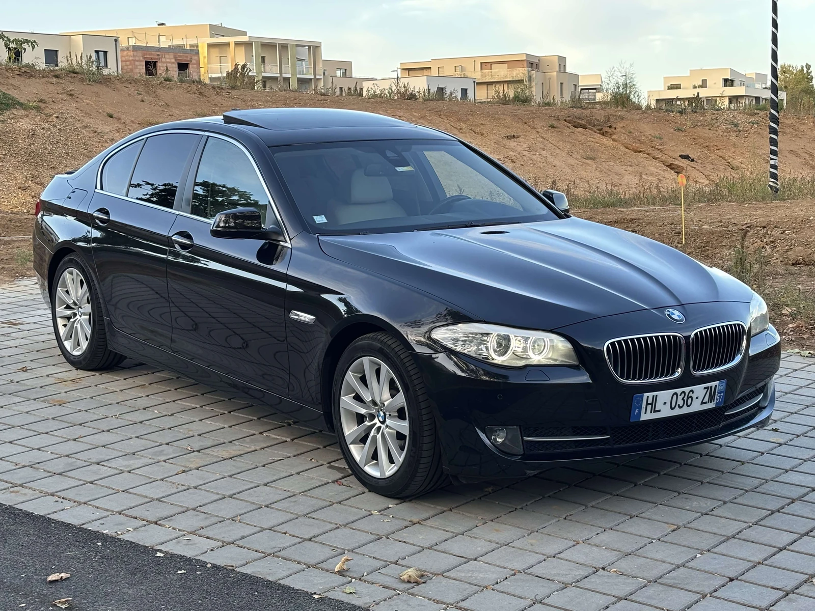 BMW 530