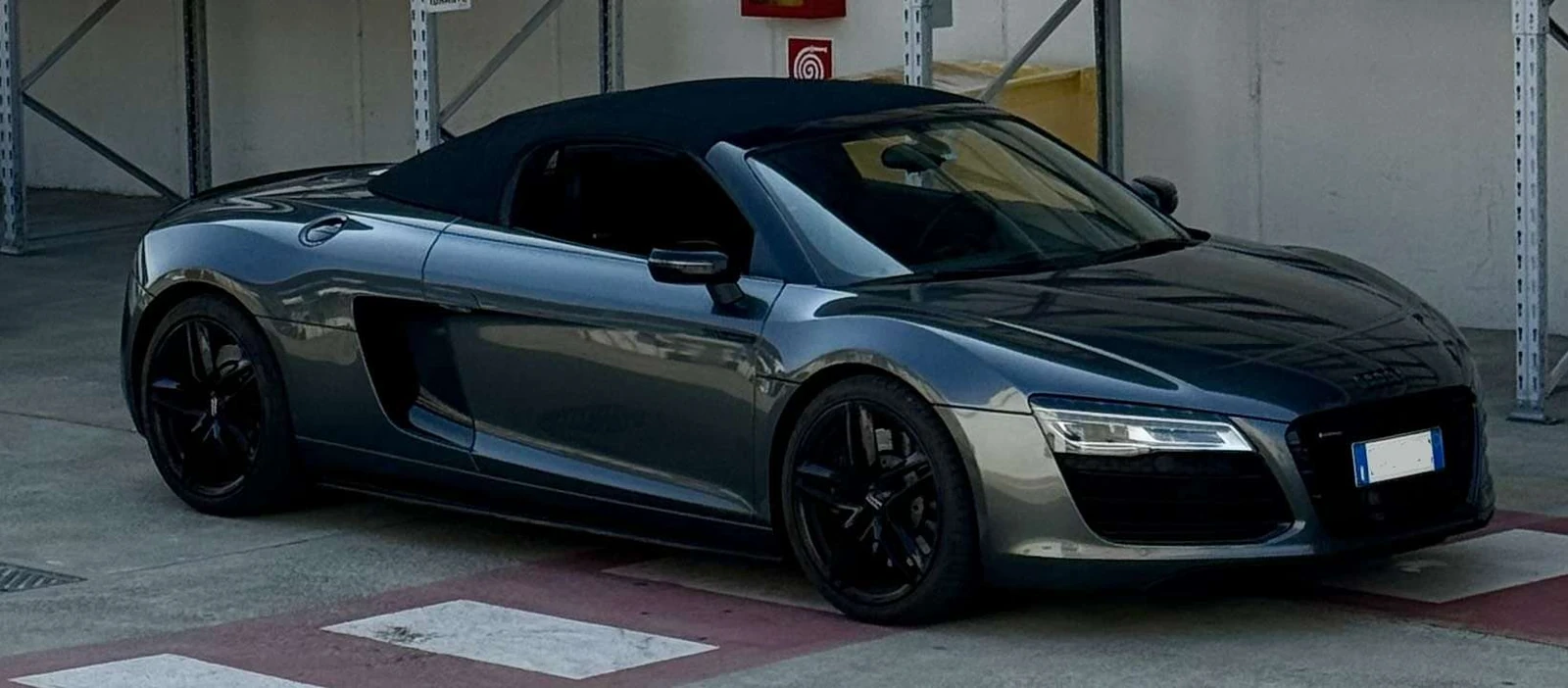 Audi R8 undefined