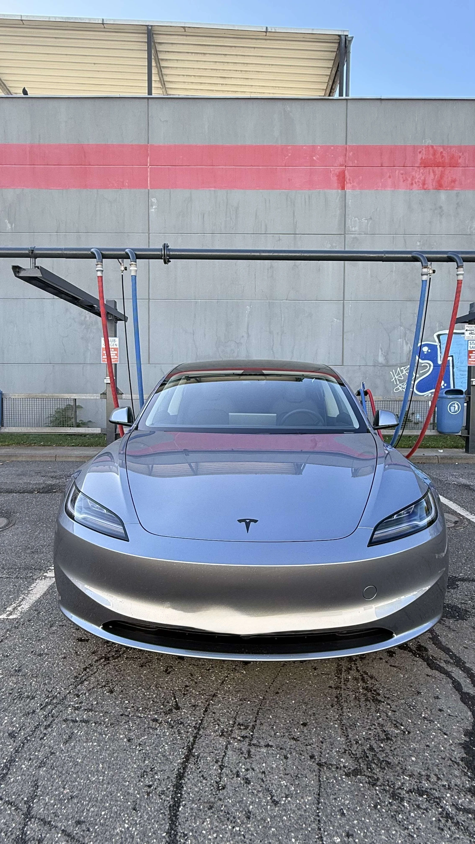 Tesla Model 3 undefined