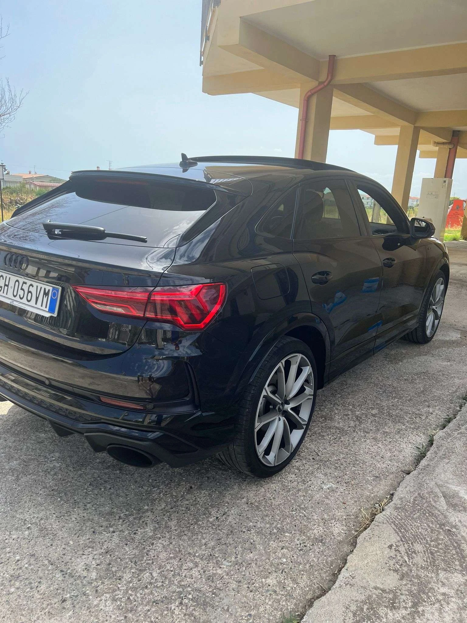 Audi RS Q3 undefined