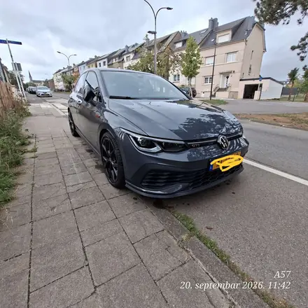 Volkswagen Golf GTI