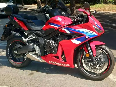 Honda CBR 650