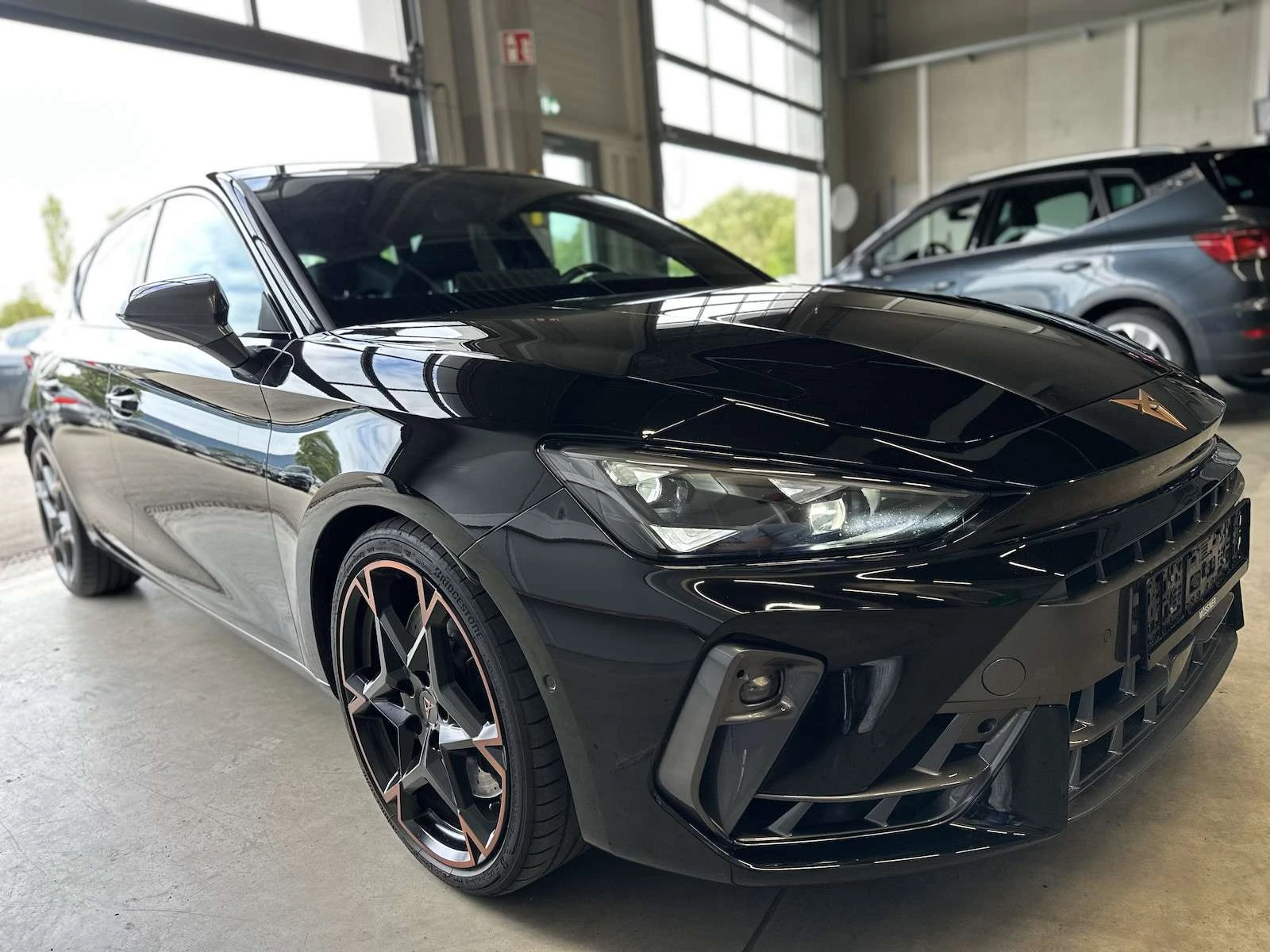 Cupra Leon 2025