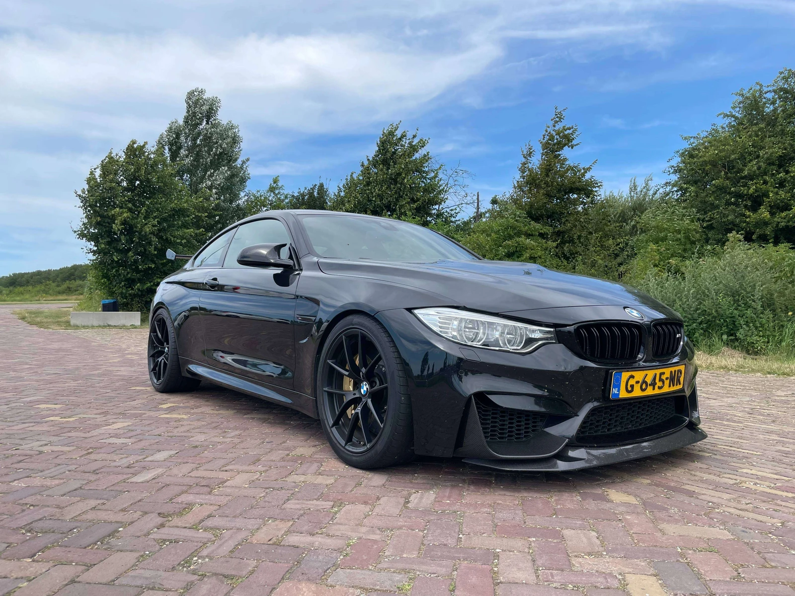 BMW M4 undefined
