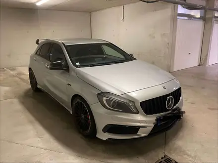 Mercedes-Benz A 45 AMG