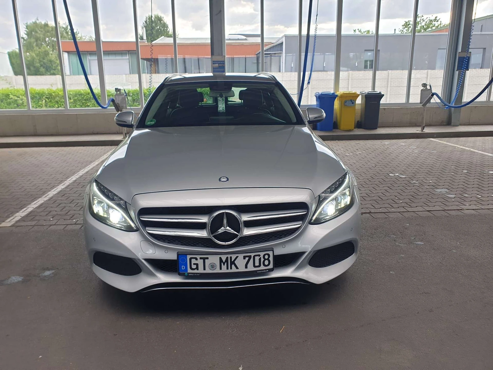 Mercedes-Benz C 220