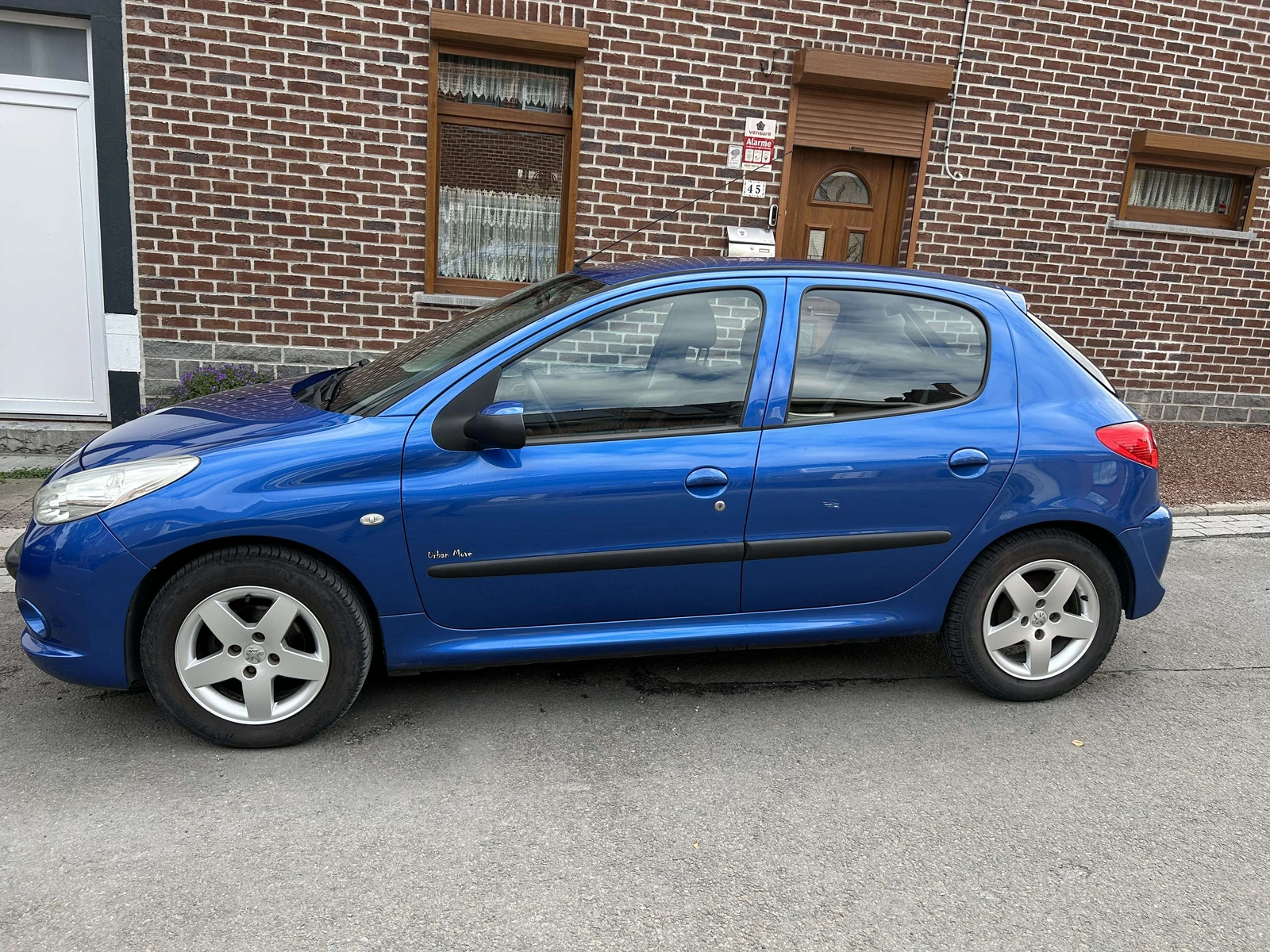 Peugeot 206