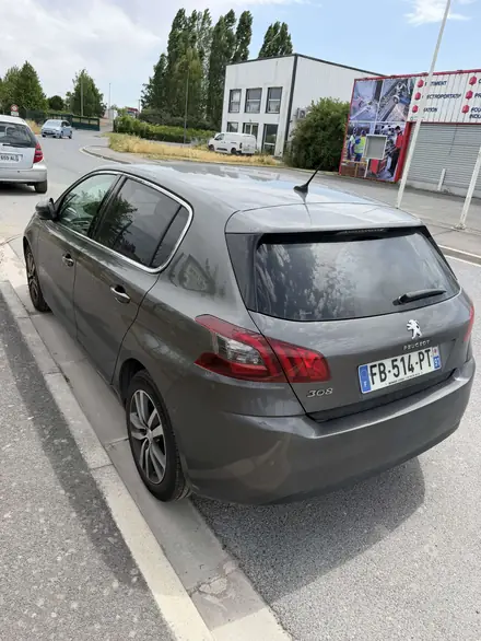 Peugeot 308
