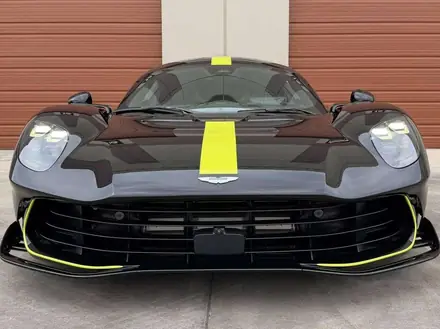 Aston Martin Valhalla