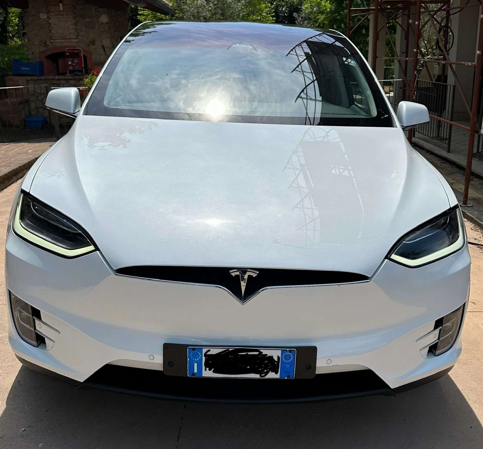 Tesla Model X undefined