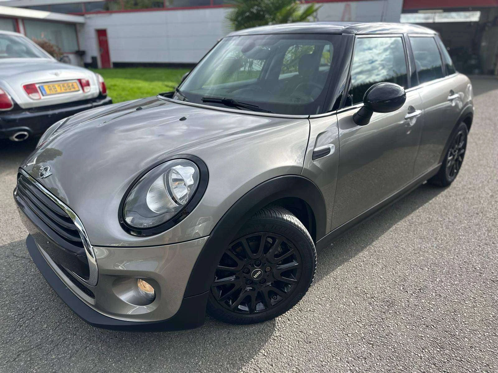 Mini Cooper 2018