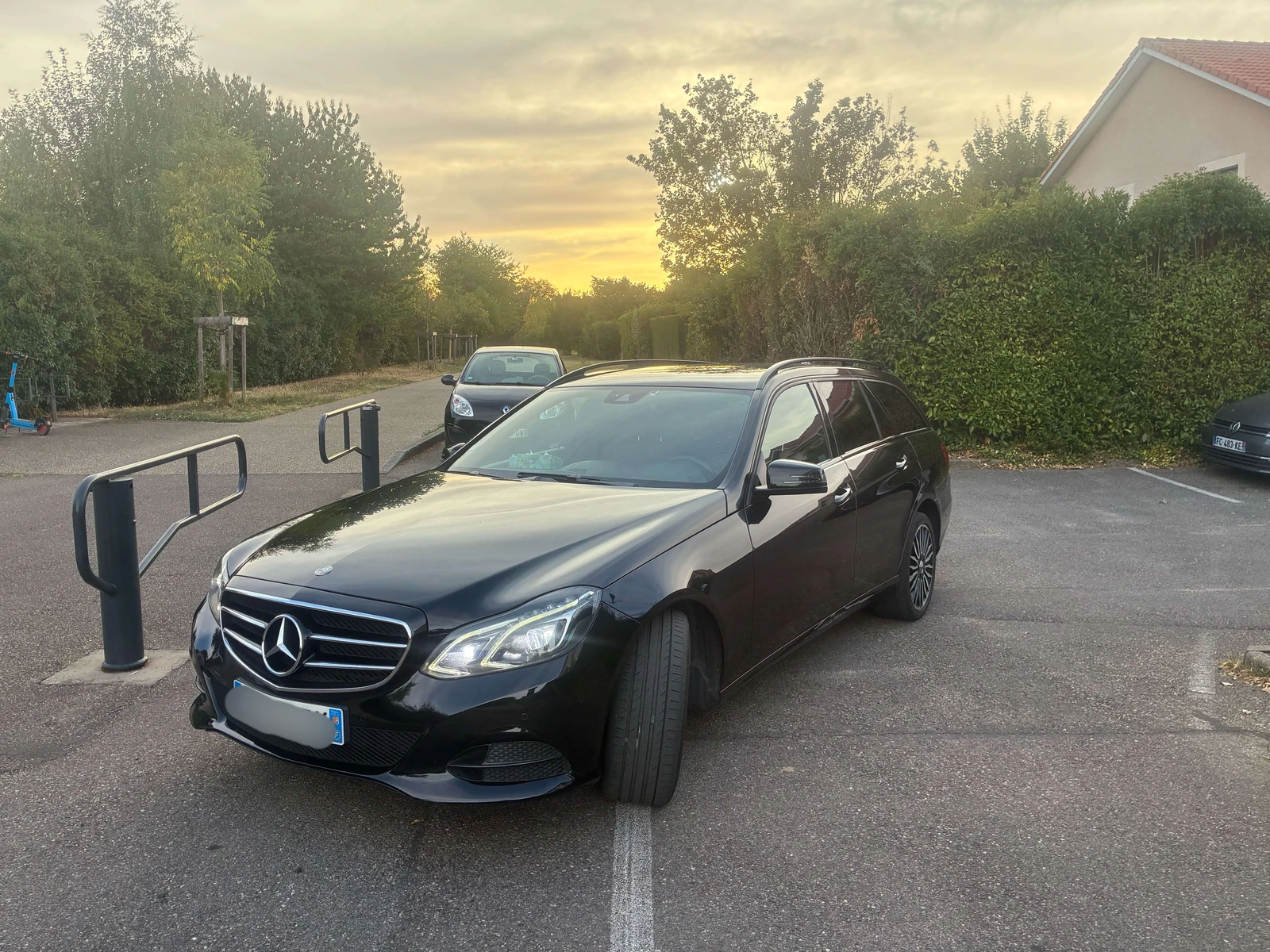 Mercedes-Benz E 200