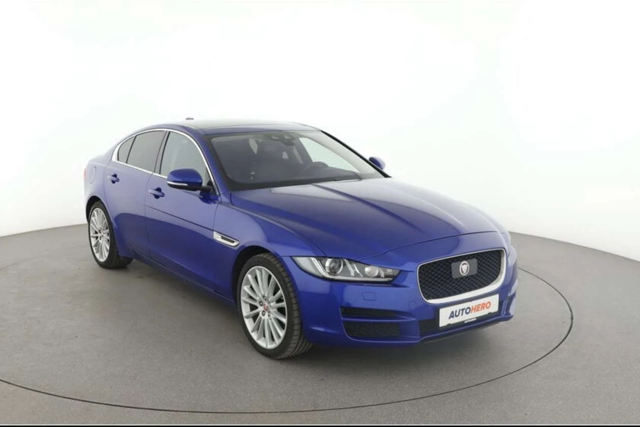 Jaguar XE undefined