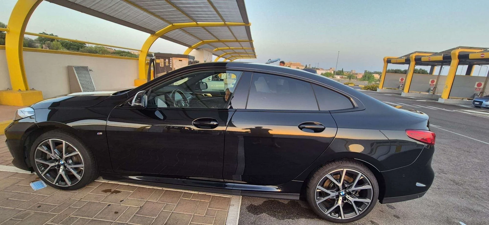 BMW 220