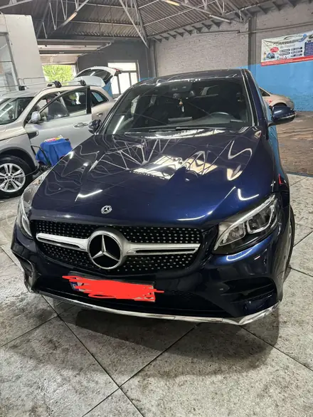 Mercedes-Benz GLC 220